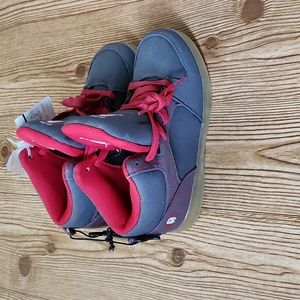 NWT Flash Lights Red/Grey Color Changing Light up Sneakers sz 5